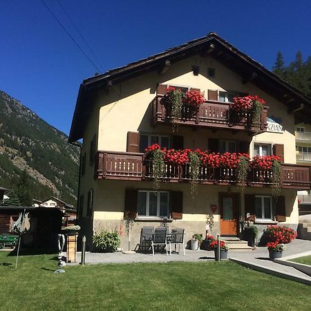 Apartment Enzian Saas-Grund Buitenkant foto